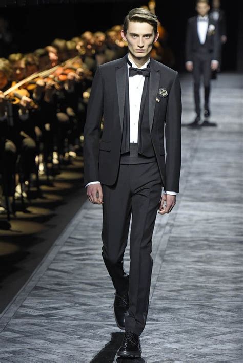 dior suits